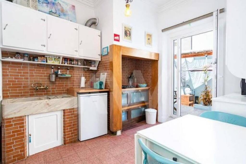 Blue Vintage House Apartment เซตุบาล ภายนอก รูปภาพ